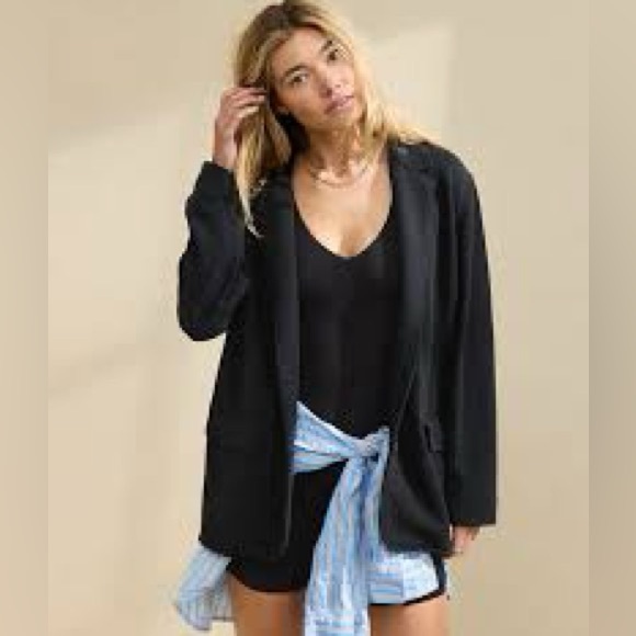 aerie Jackets & Blazers - Aerie Black Blazer